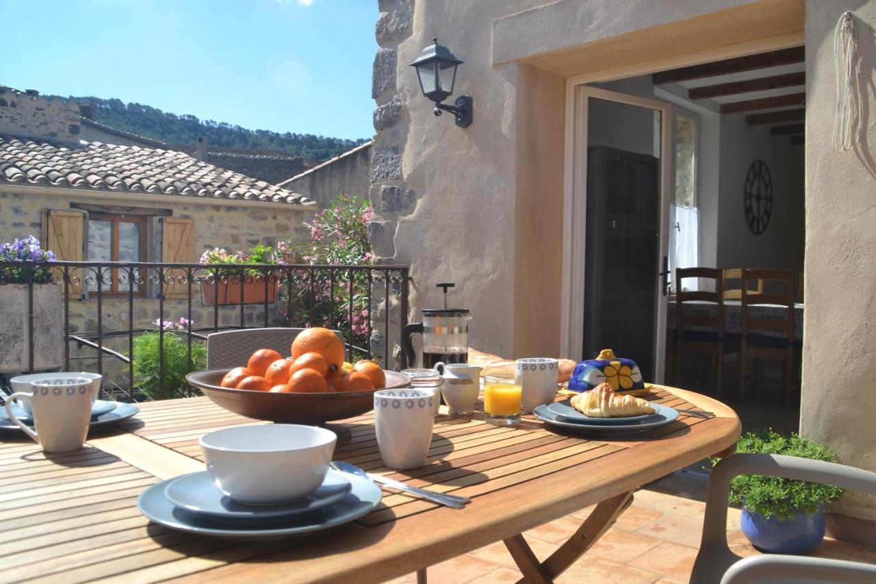 Holidays In Lagrasse Extérieur photo