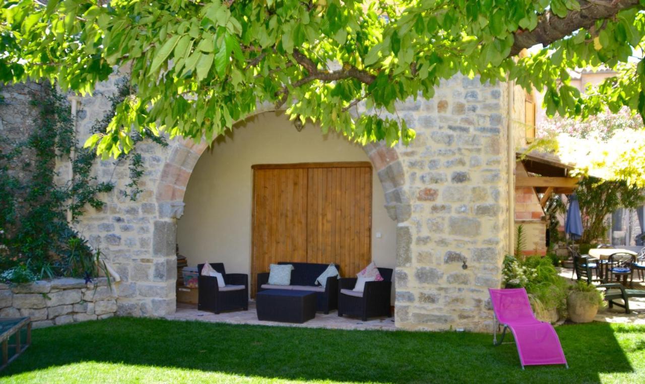 Holidays In Lagrasse Extérieur photo