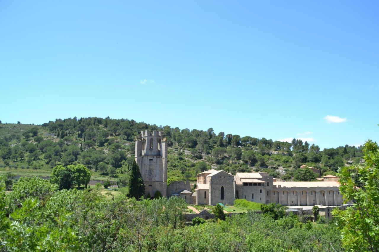 Holidays In Lagrasse Extérieur photo